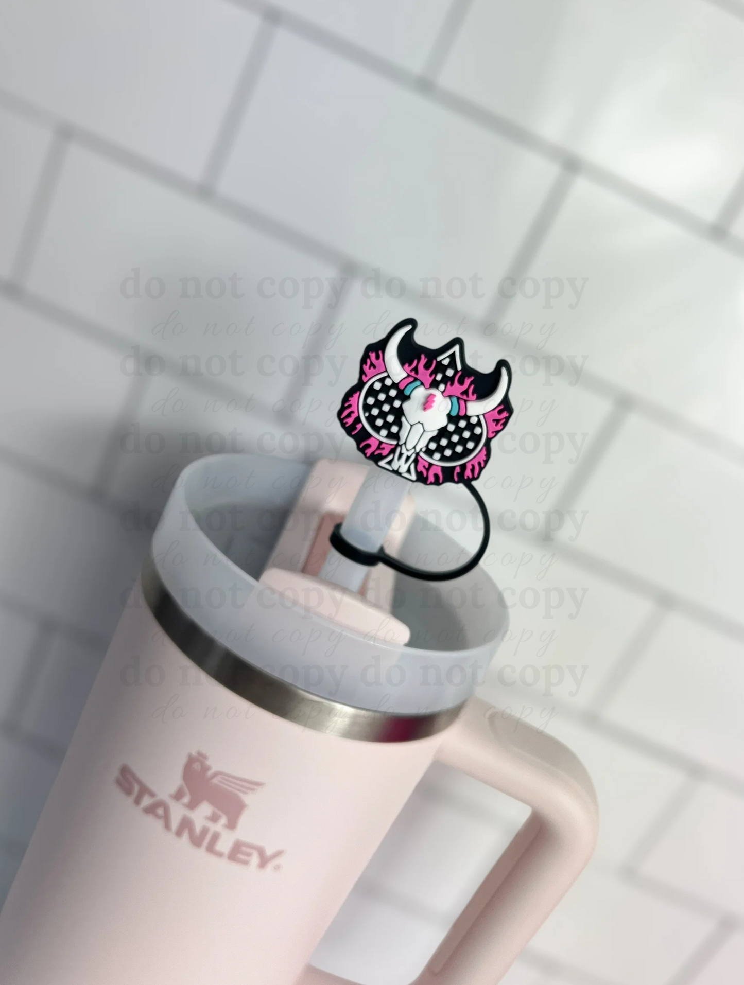 Checkered steer spade - 10mm Straw Toppers